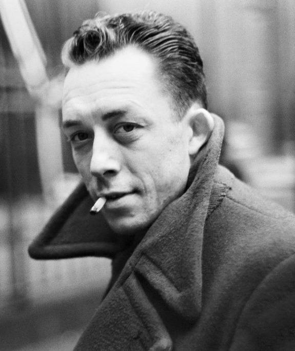 Albert camus biographie 1024x683